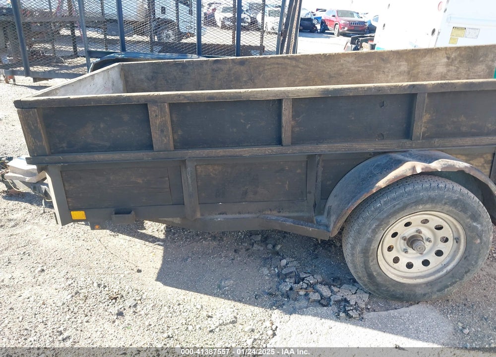 2018 CMC TRAILER VIN: 5VNBU1016JT191042