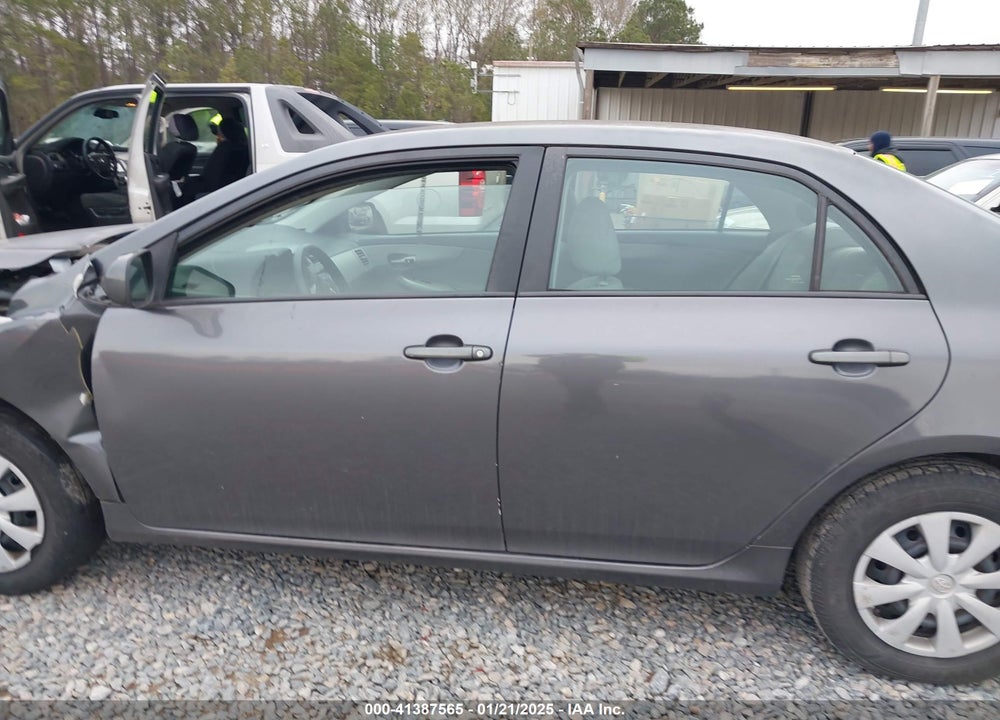 2011 TOYOTA COROLLA VIN: 2T1BU4EEXBC602857