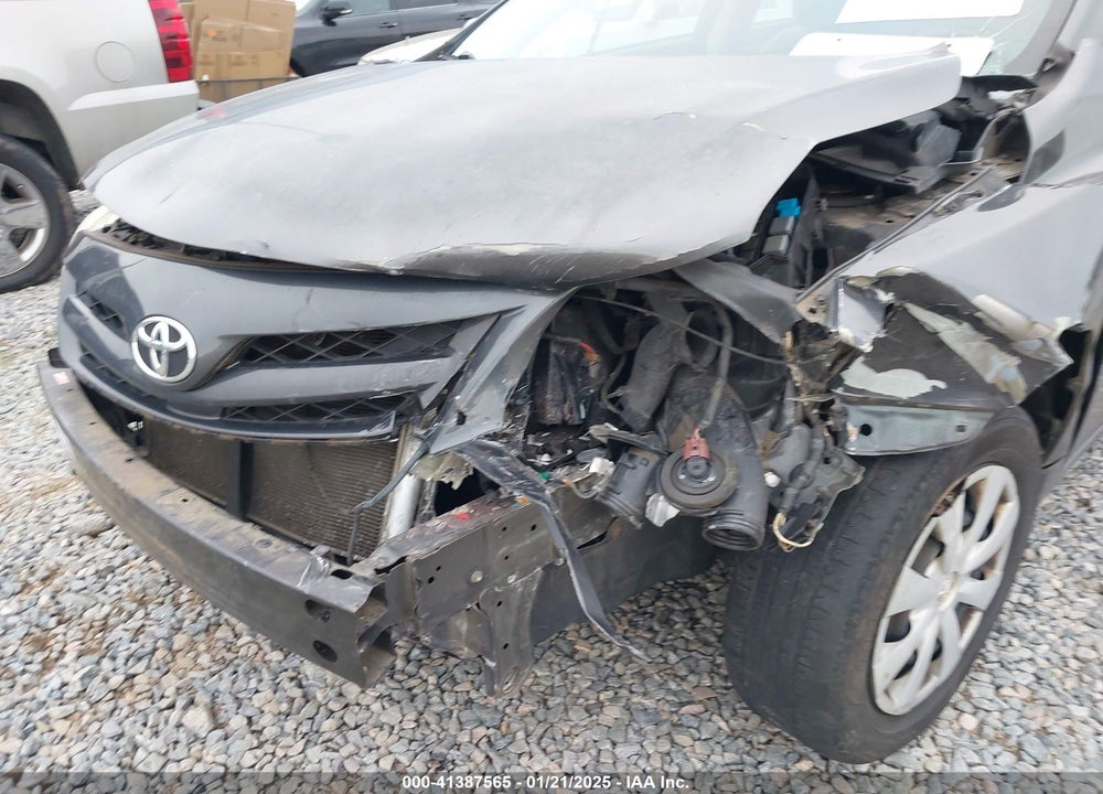 2011 TOYOTA COROLLA VIN: 2T1BU4EEXBC602857