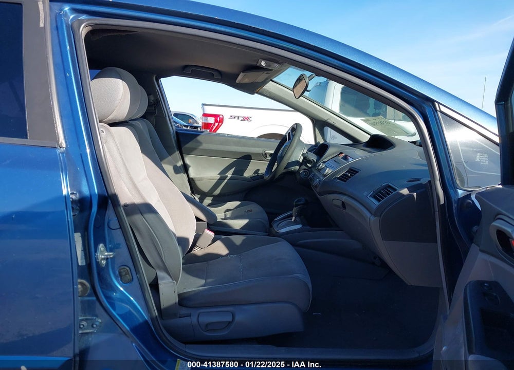 2008 HONDA CIVIC VIN: 1HGFA16588L044873