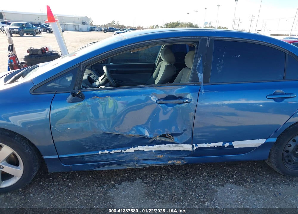 2008 HONDA CIVIC VIN: 1HGFA16588L044873