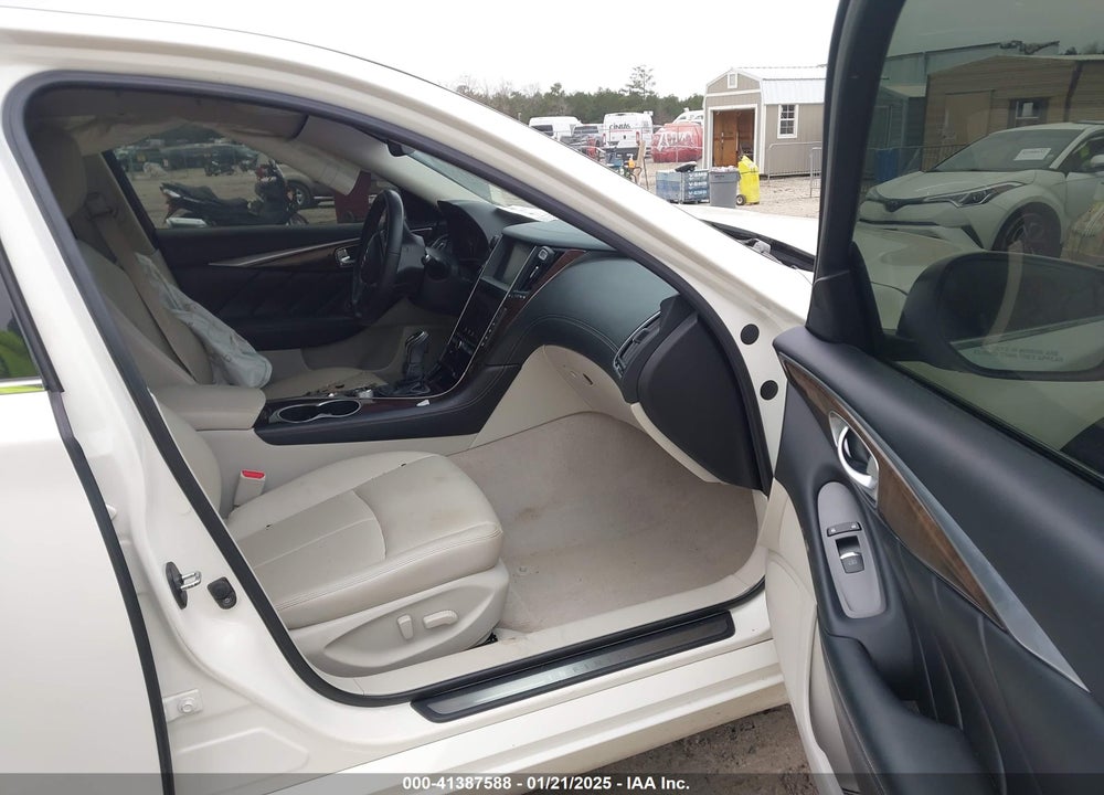 2018 INFINITI Q50 VIN: JN1EV7AP3JM366396