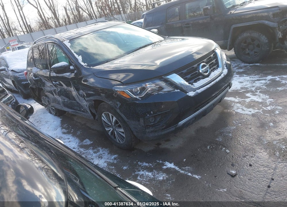 2017 NISSAN PATHFINDER S VIN: 5N1DR2MM1HC675927