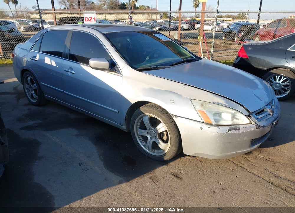 2004 HONDA ACCORD 3.0 EX VIN: 1HGCM66804A076997