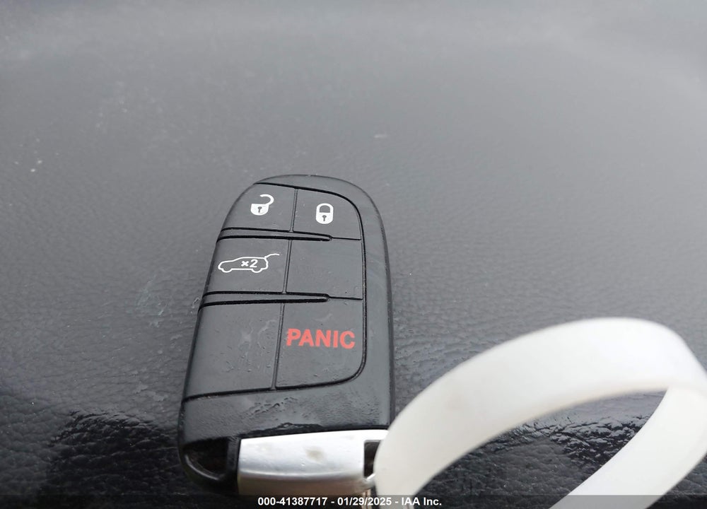2019 DODGE DURANGO SXT AWD VIN: 1C4RDJAG6KC651227