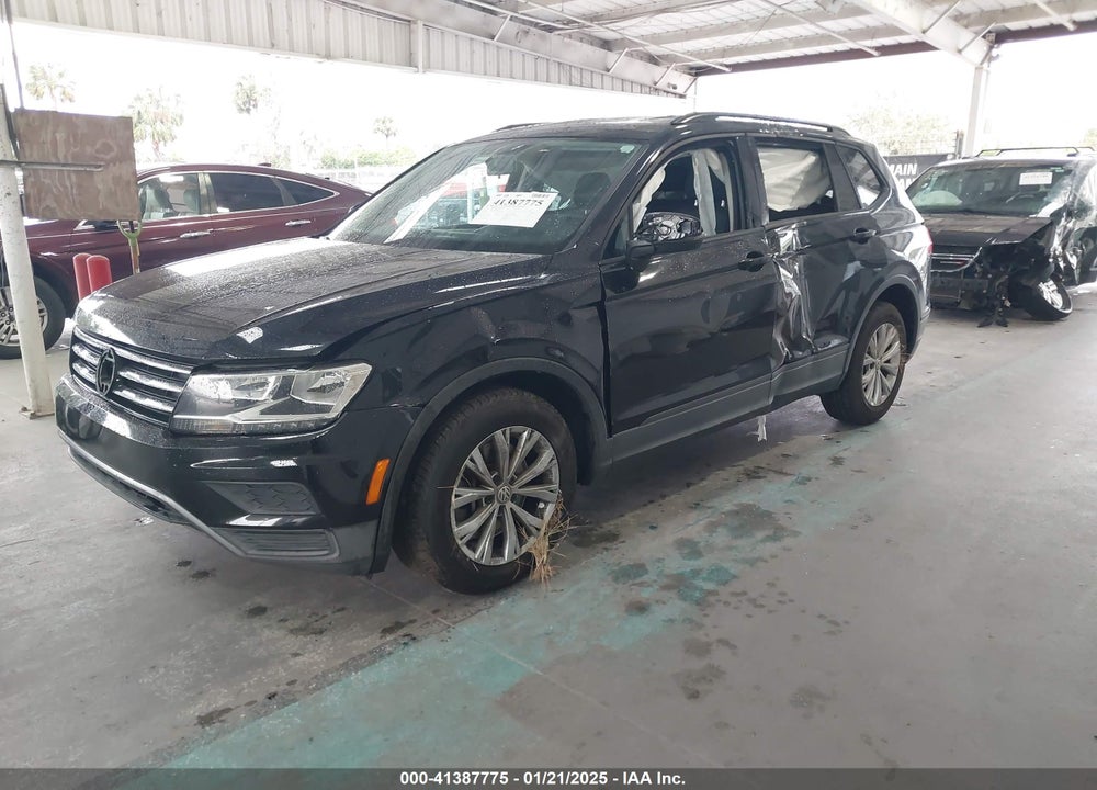 2019 VOLKSWAGEN TIGUAN VIN: 3VV1B7AX1KM073074