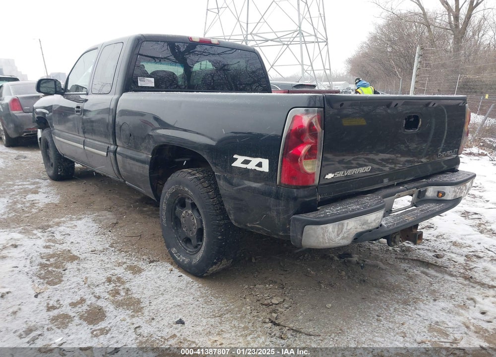 2004 CHEVROLET SILVERADO 1500 Z71 VIN: 1GCEK19T04E206172