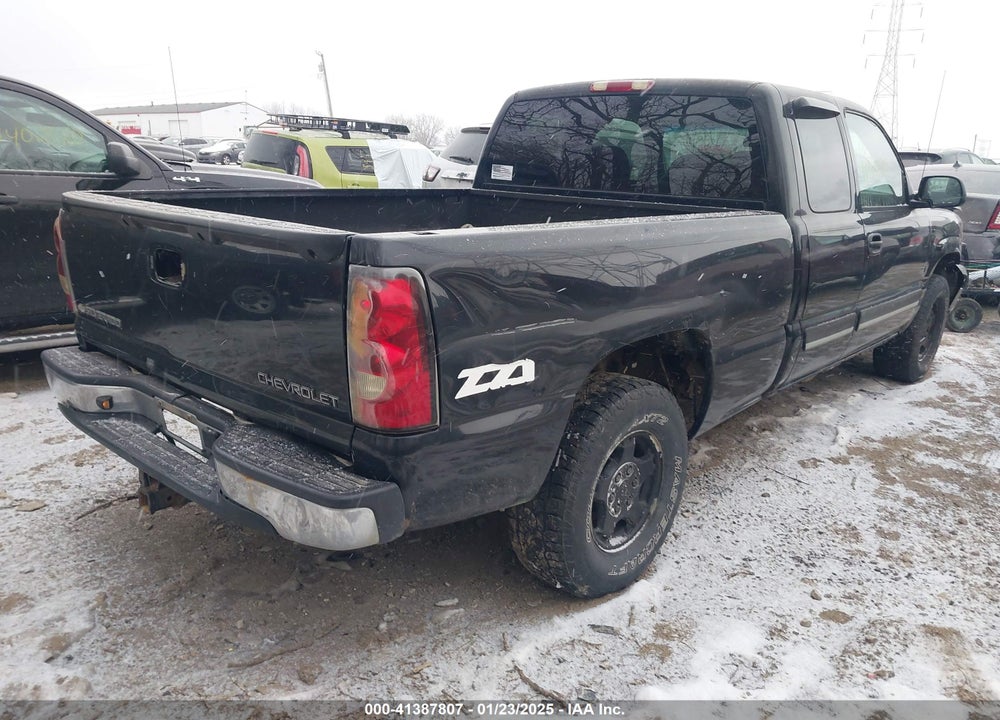 2004 CHEVROLET SILVERADO 1500 Z71 VIN: 1GCEK19T04E206172