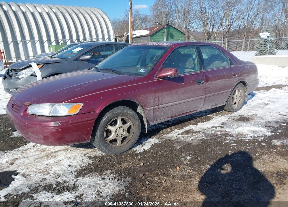 1998 TOYOTA CAMRY LE VIN: 4T1BG22KXWU293014