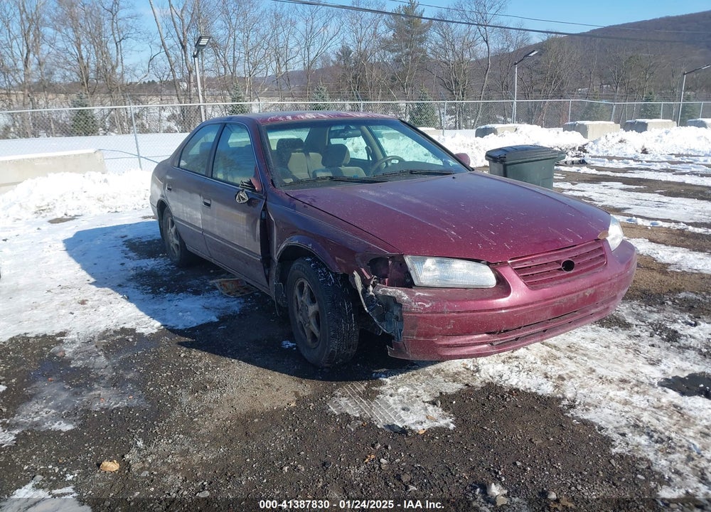 1998 TOYOTA CAMRY LE VIN: 4T1BG22KXWU293014