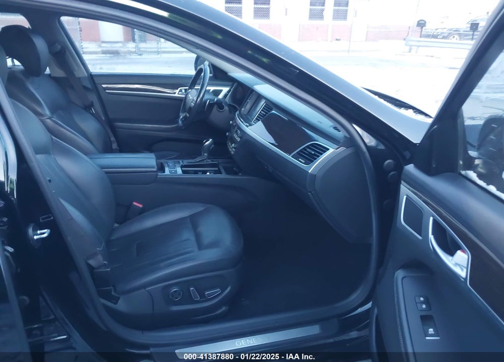 2017 GENESIS G80 VIN: KMHGN4JE5HU201880