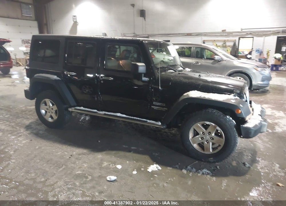 2013 JEEP WRANGLER UNLIMITED SPORT VIN: 1C4BJWDG9DL623024