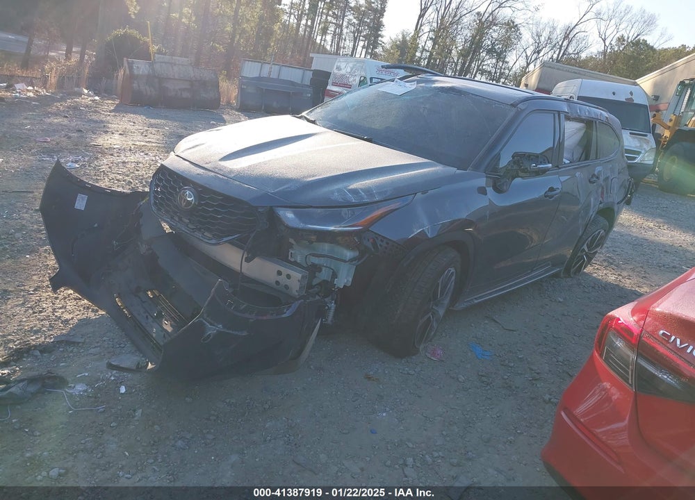 2021 TOYOTA HIGHLANDER VIN: 5TDLZRAH4MS061236