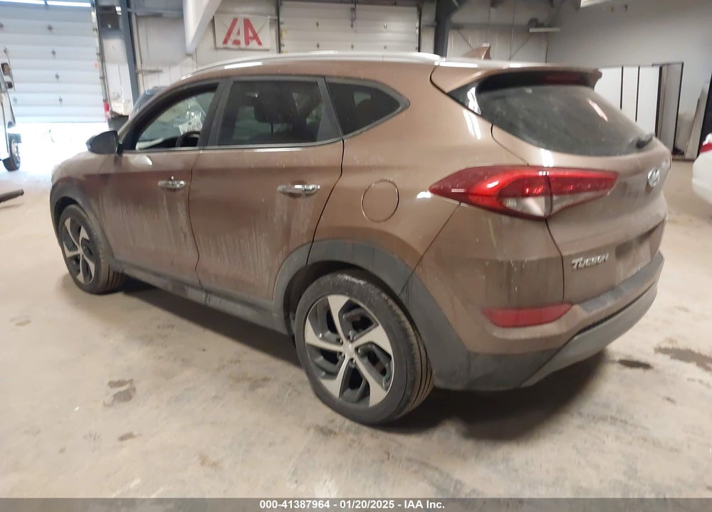 2016 HYUNDAI TUCSON LIMITED VIN: KM8J3CA24GU143304