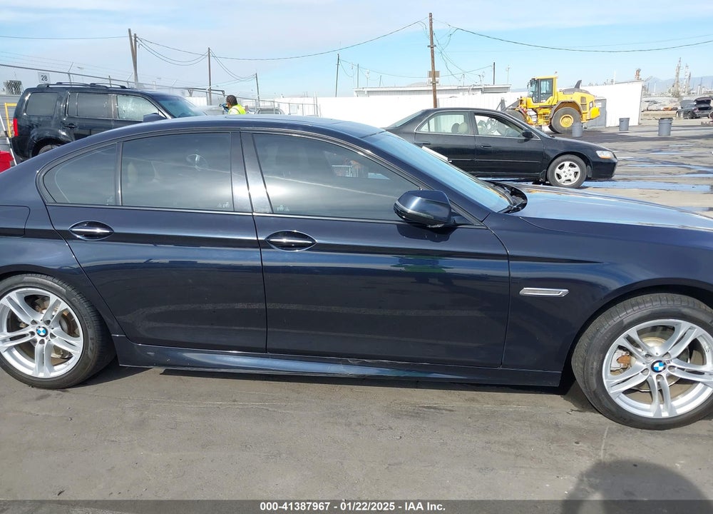 2016 BMW 528I VIN: WBA5A5C51GG348220