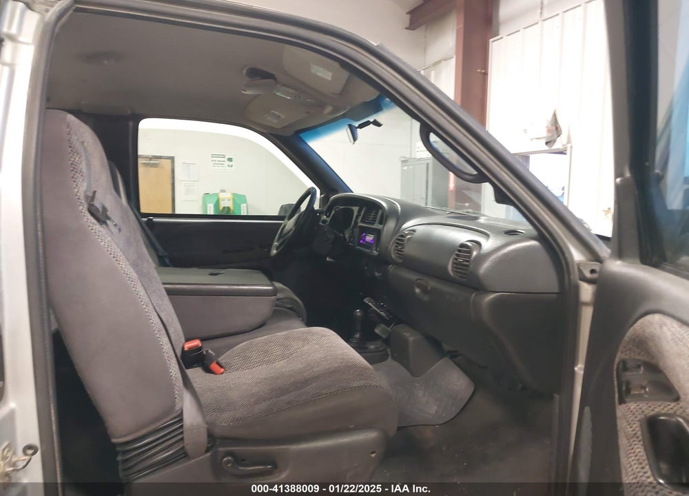 2001 DODGE RAM 2500 ST VIN: 1B7KF23601J589761