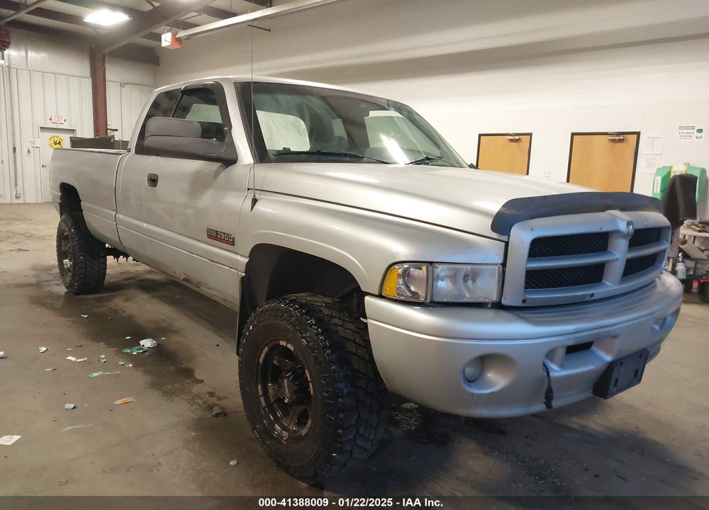 2001 DODGE RAM 2500 ST VIN: 1B7KF23601J589761