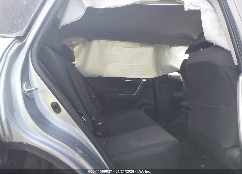 2023 TOYOTA RAV4 XLE VIN: 2T3W1RFV6PC243611