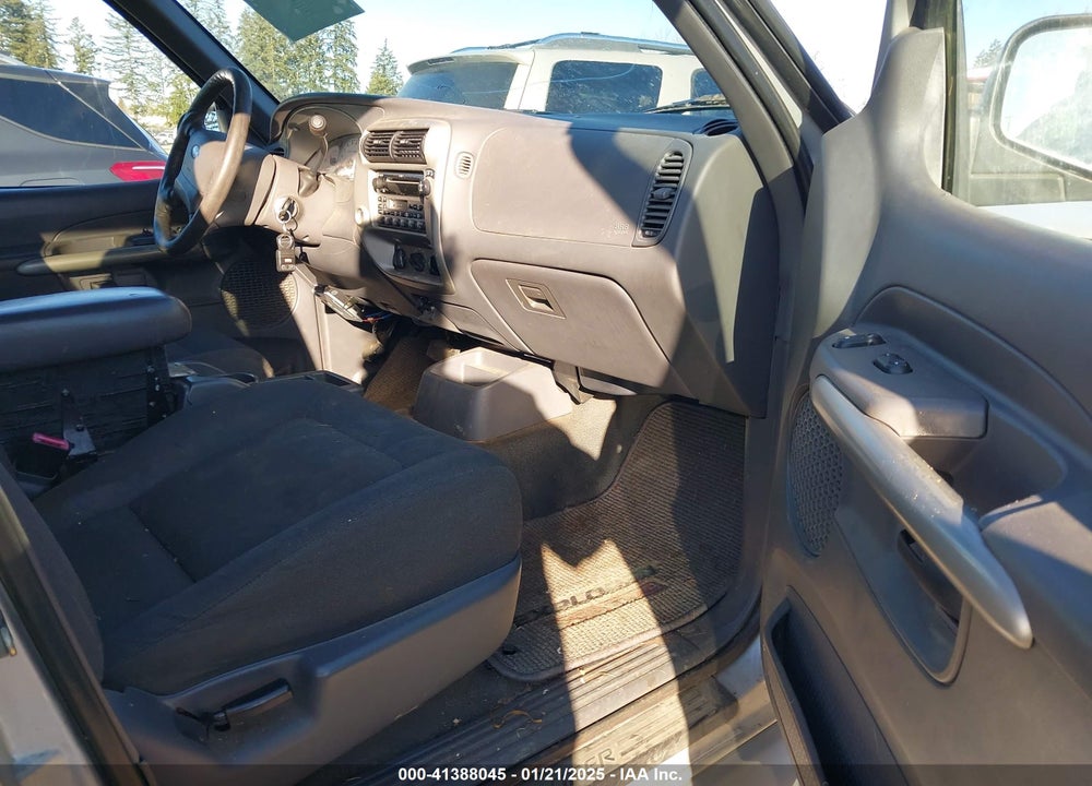 2002 FORD EXPLORER SPORT TRAC VIN: 1FMZU67E32UB30247
