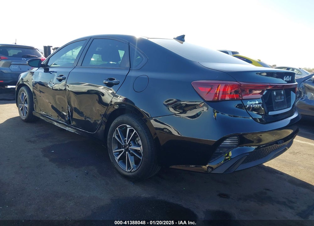 2023 KIA FORTE VIN: 3KPF24ADXPE683226