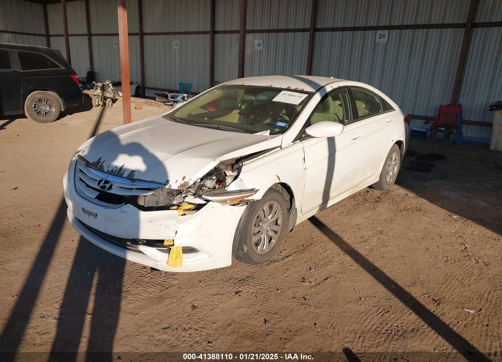 2011 HYUNDAI SONATA VIN: 5NPEB4AC5BH144326