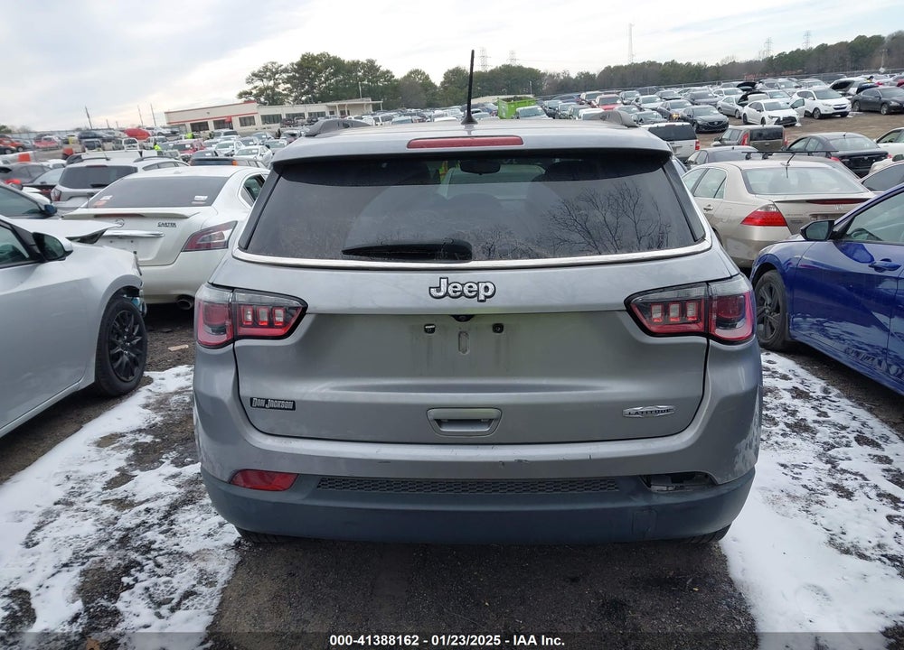 2018 JEEP COMPASS SUN AND WHEEL FWD VIN: 3C4NJCBB7JT487561