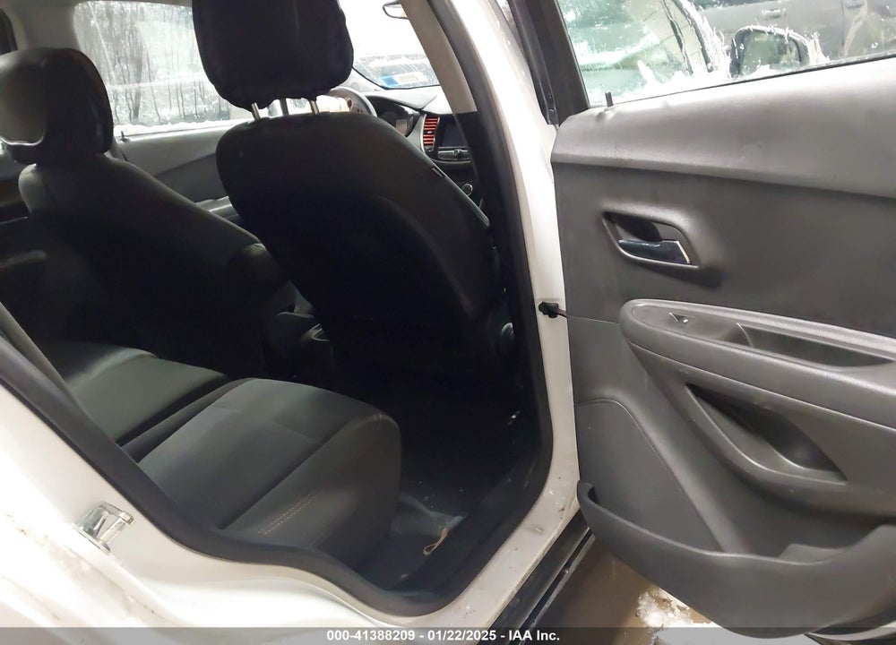 2020 CHEVROLET TRAX FWD LS VIN: KL7CJKSB4LB057442