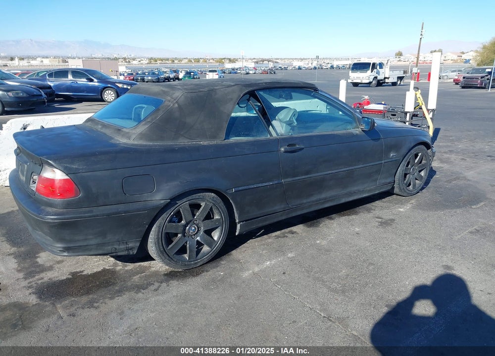 2002 BMW 325CI VIN: WBABS33492PG86133
