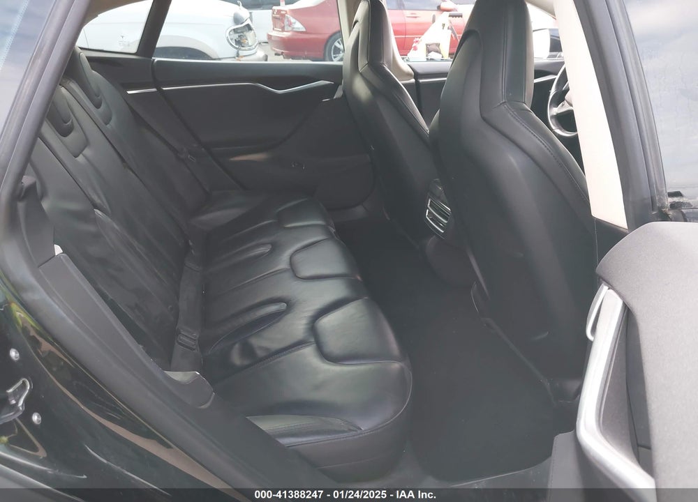 2013 TESLA MODEL S VIN: 5YJSA1AG0DFP12913