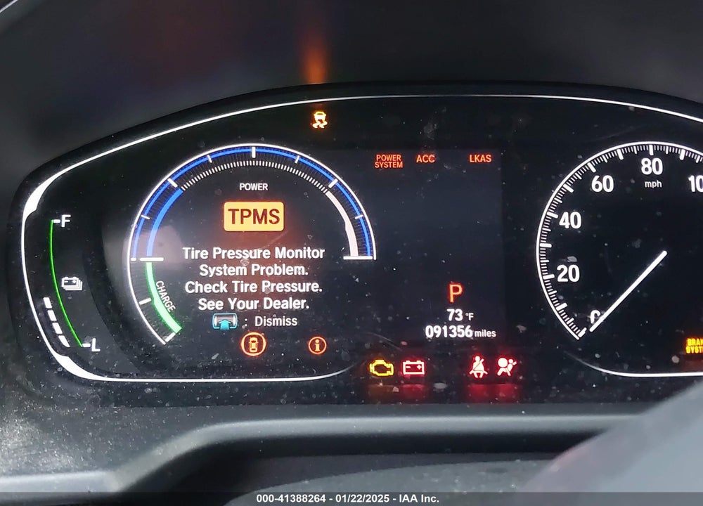 2018 HONDA ACCORD HYBRID VIN: 1HGCV3F15JA009497