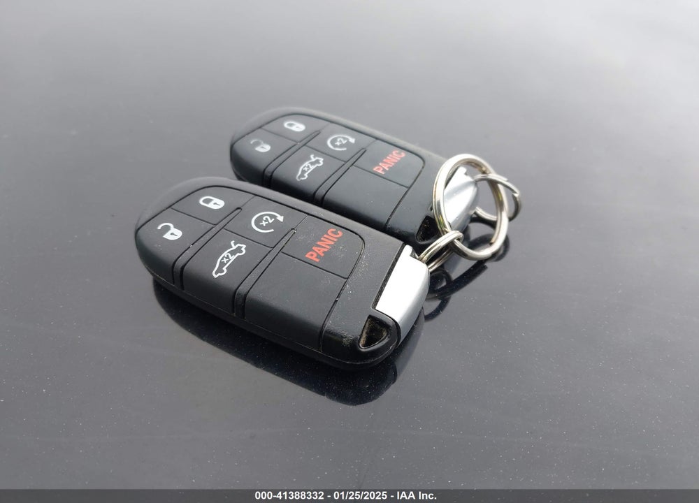 2015 DODGE CHALLENGER VIN: 2C3CDZAGXFH705561
