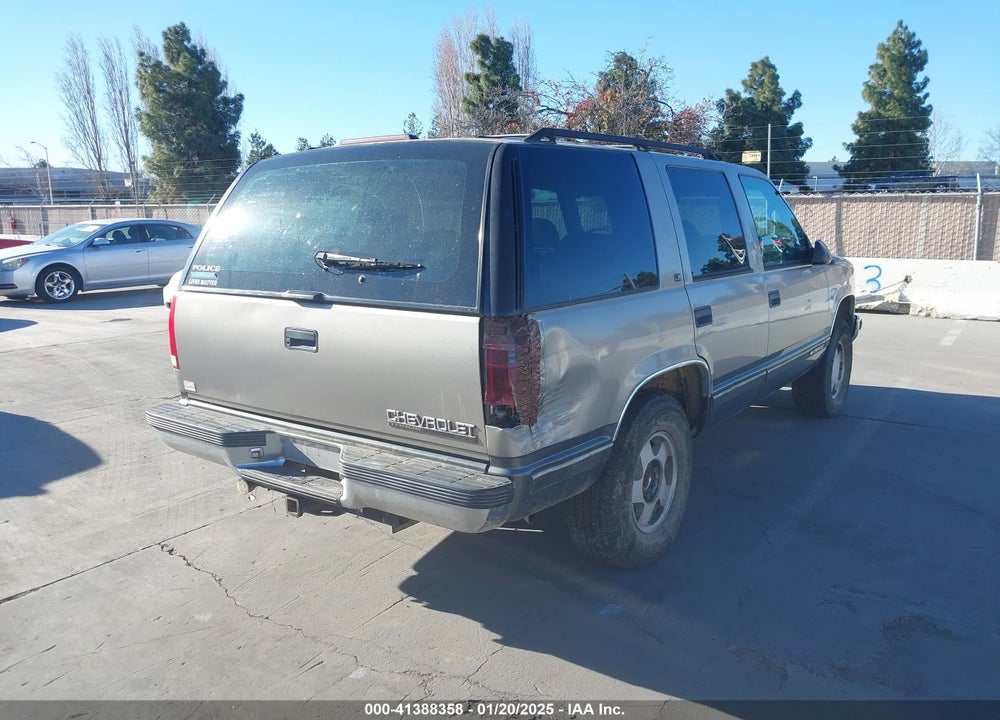 1999 CHEVROLET TAHOE LS VIN: 1GNEK13R4XJ434207