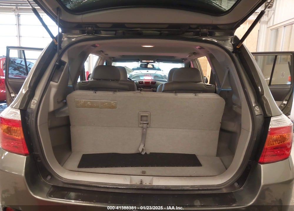 2008 TOYOTA HIGHLANDER LIMITED VIN: JTEES42A482063014