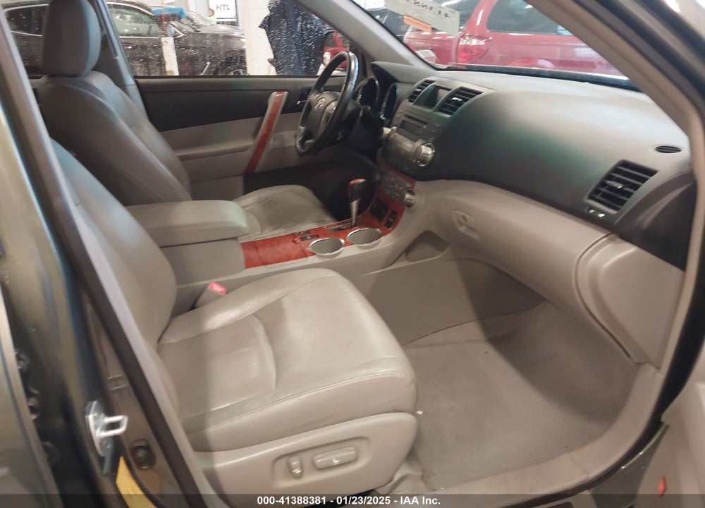2008 TOYOTA HIGHLANDER LIMITED VIN: JTEES42A482063014