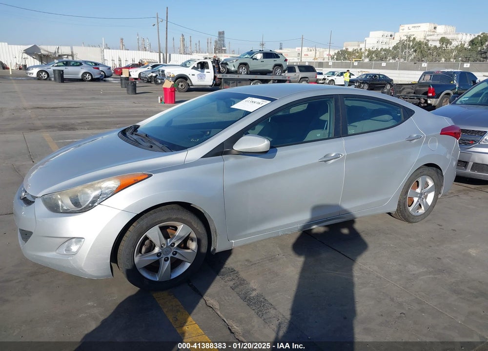 2013 HYUNDAI ELANTRA VIN: KMHDH4AEXDU013876