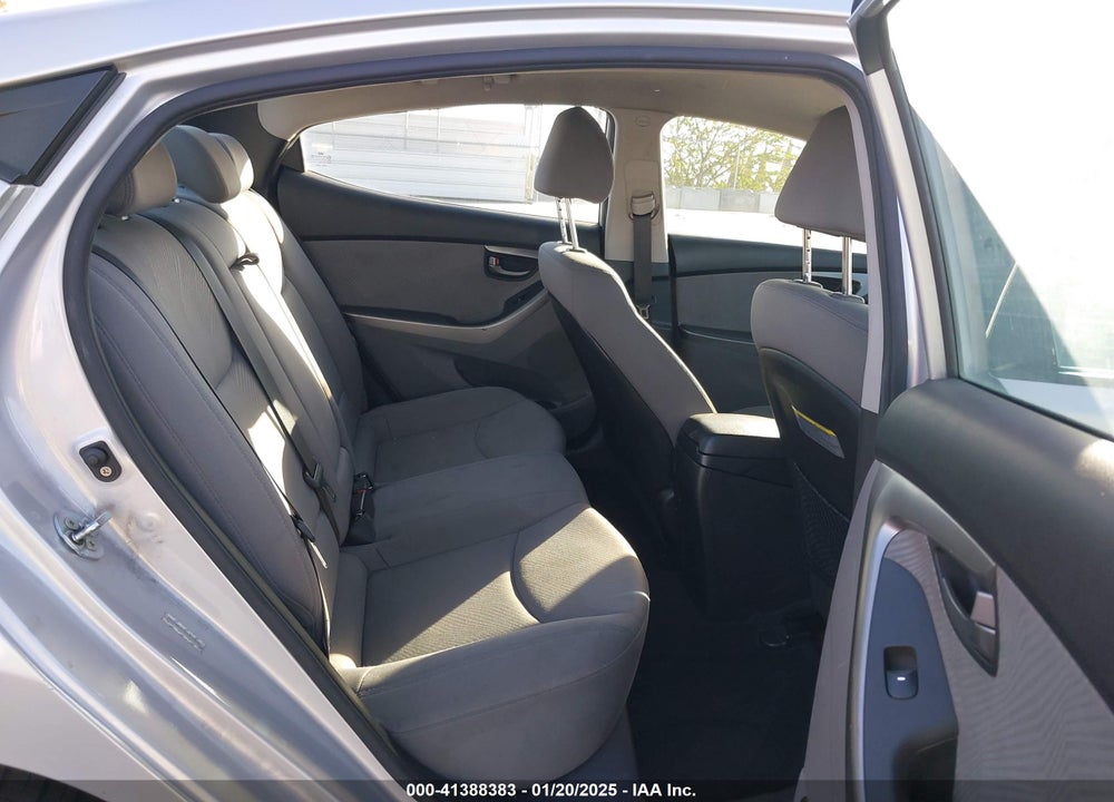 2013 HYUNDAI ELANTRA VIN: KMHDH4AEXDU013876
