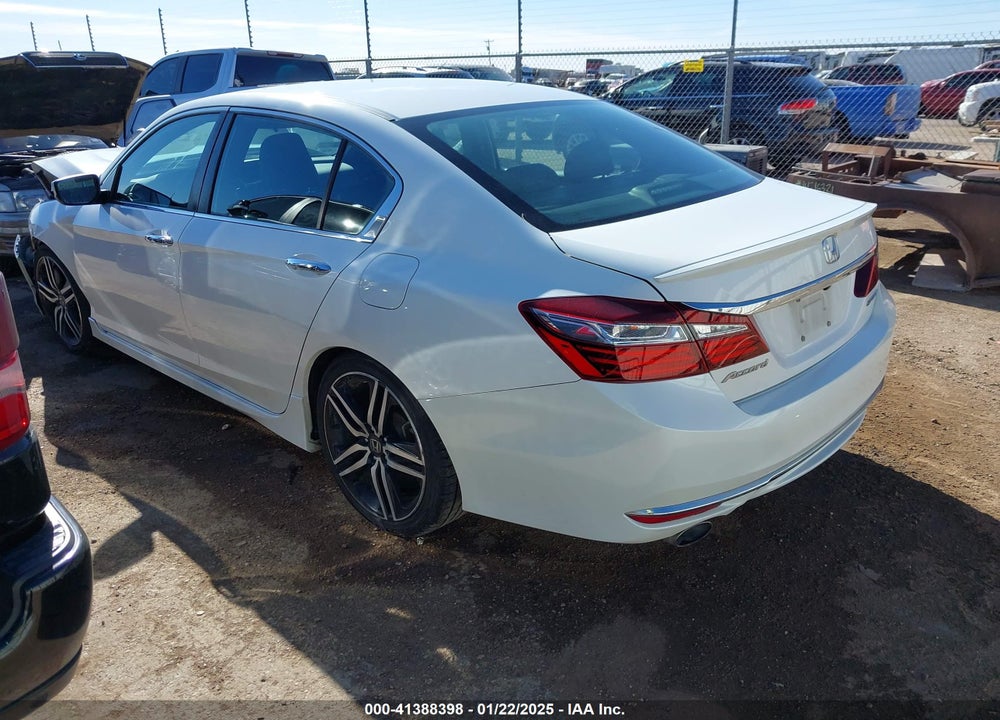2017 HONDA ACCORD VIN: 1HGCR2F61HA001644