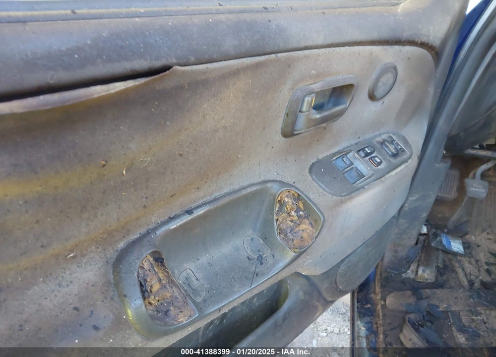 2005 TOYOTA TUNDRA SR5 V8 VIN: 5TBRT34185S457414