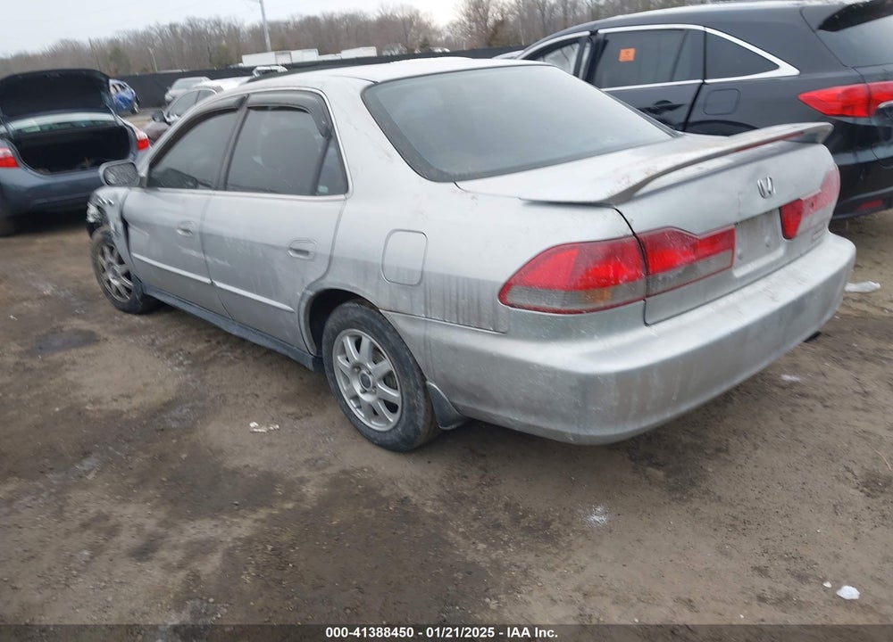 2002 HONDA ACCORD 2.3 SE VIN: 1HGCG56792A086496
