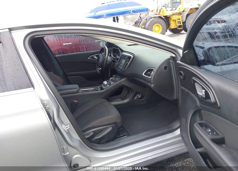 2016 CHRYSLER 200 LIMITED VIN: 1C3CCCAB7GN144796