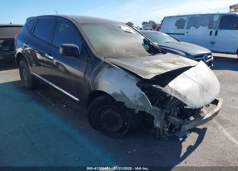 2013 NISSAN ROGUE S VIN: JN8AS5MT2DW526251