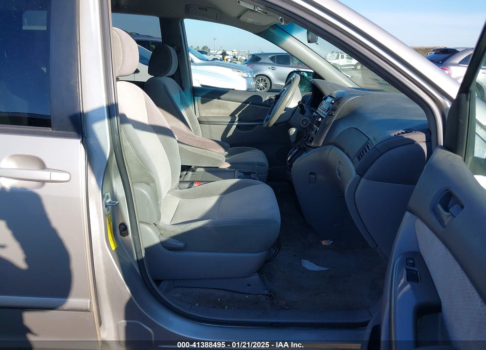2007 TOYOTA SIENNA LE VIN: 5TDZK23C57S054887