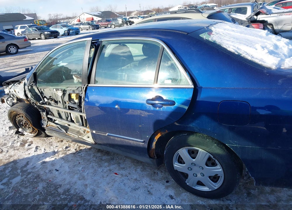 2004 HONDA ACCORD 2.4 LX VIN: 1HGCM56354A100970