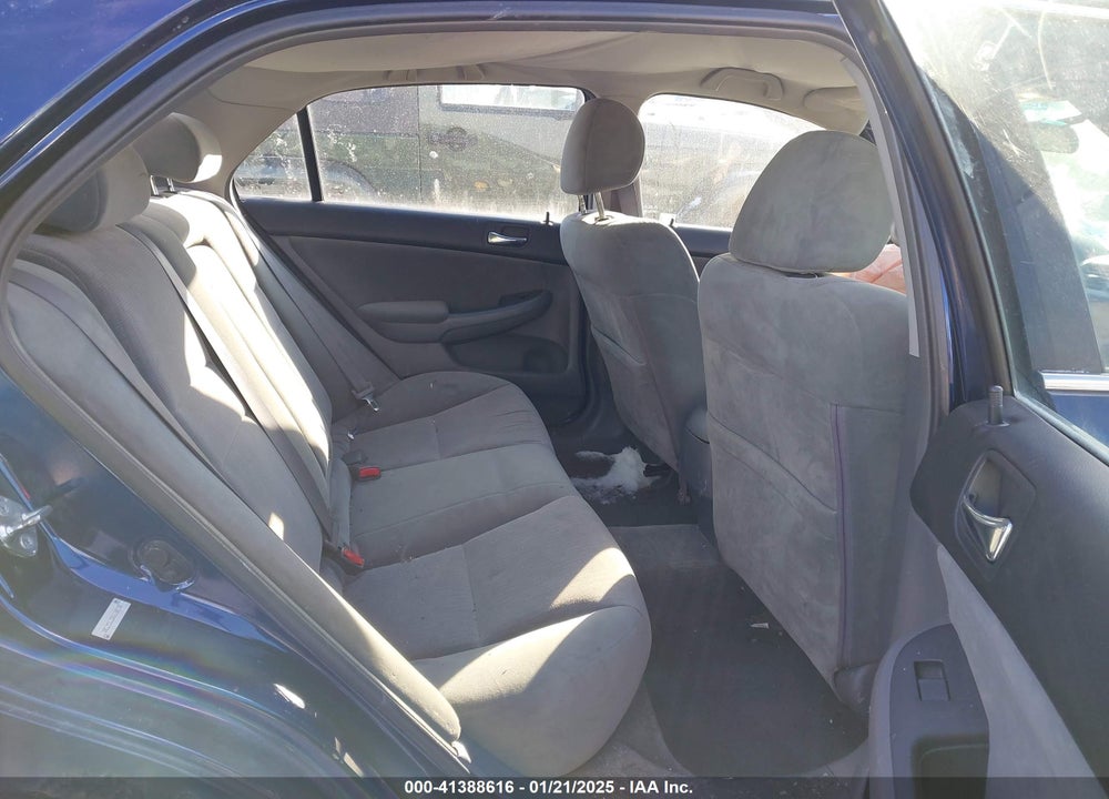2004 HONDA ACCORD 2.4 LX VIN: 1HGCM56354A100970