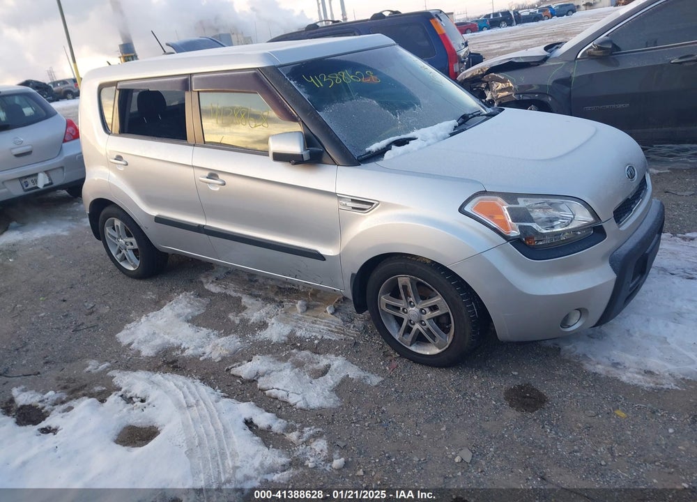 2011 KIA SOUL VIN: KNDJT2A26B7268231