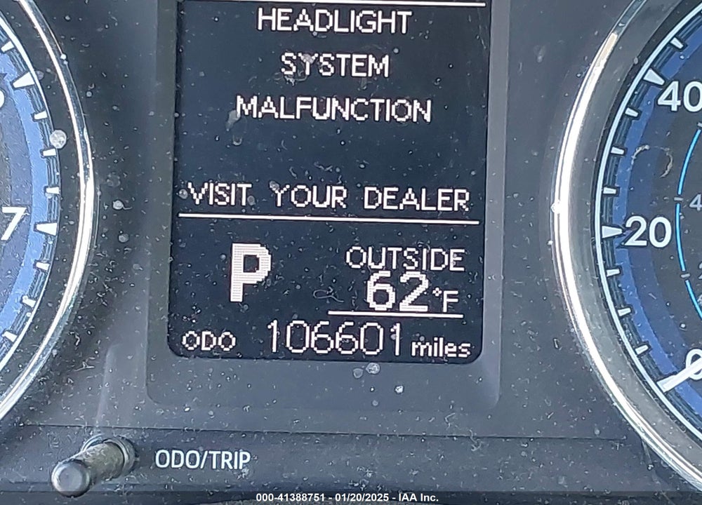 2018 TOYOTA COROLLA LE VIN: 2T1BURHE6JC121690