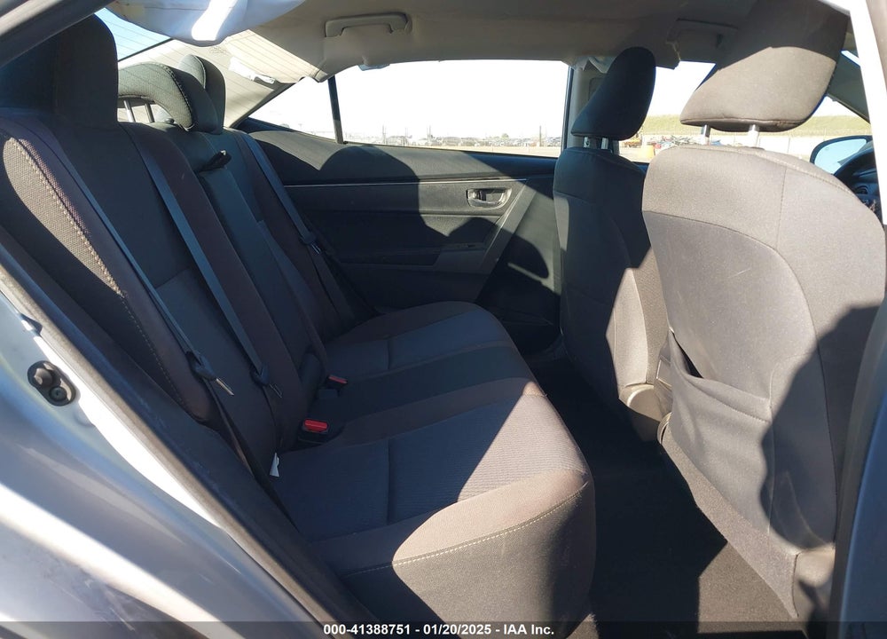 2018 TOYOTA COROLLA LE VIN: 2T1BURHE6JC121690
