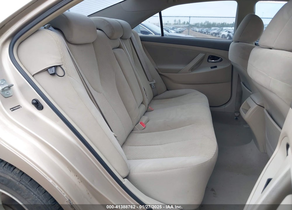 2007 TOYOTA CAMRY LE VIN: 4T1BE46KX7U642587