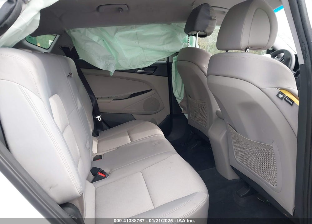 2017 HYUNDAI TUCSON SE VIN: KM8J33A48HU331259