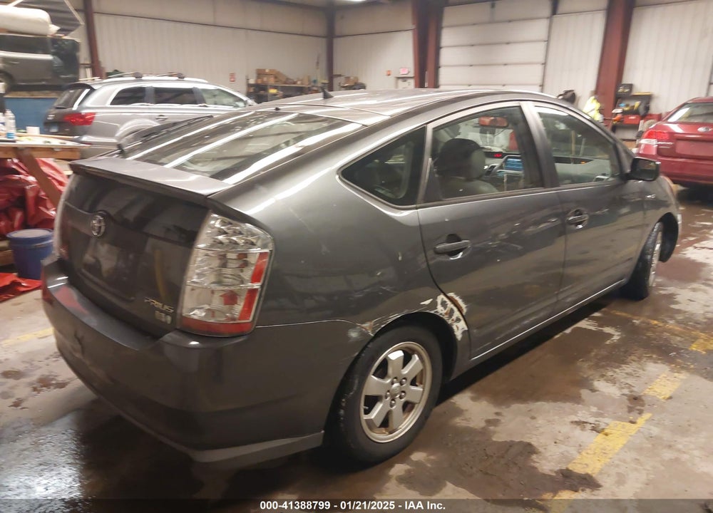 2006 TOYOTA PRIUS VIN: JTDKB20U063198247